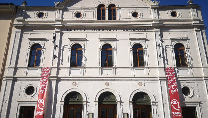 Teatro Zandonai